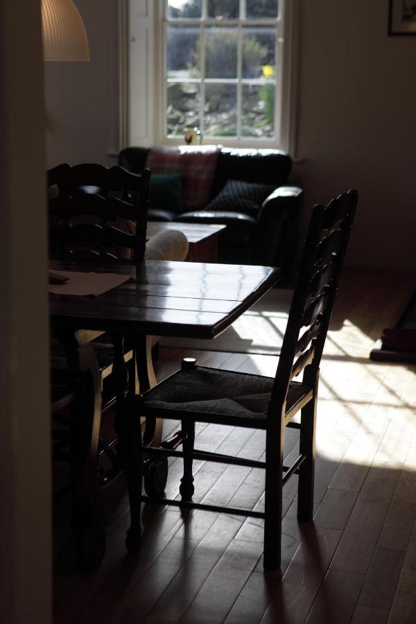 Glanhenwye Courtyard Cottages Glasbury ภายนอก รูปภาพ