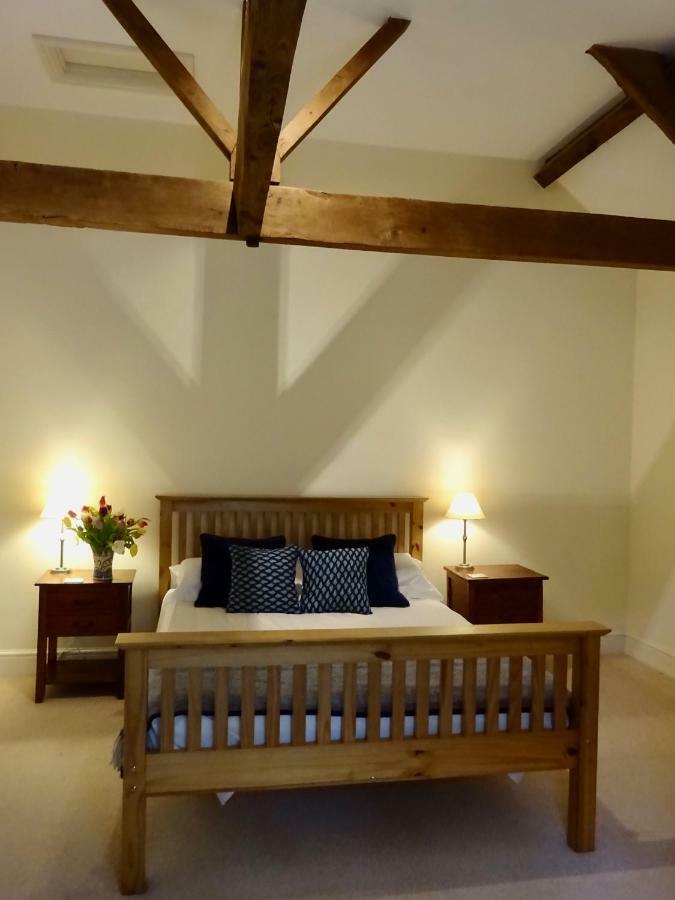Glanhenwye Courtyard Cottages Glasbury ภายนอก รูปภาพ